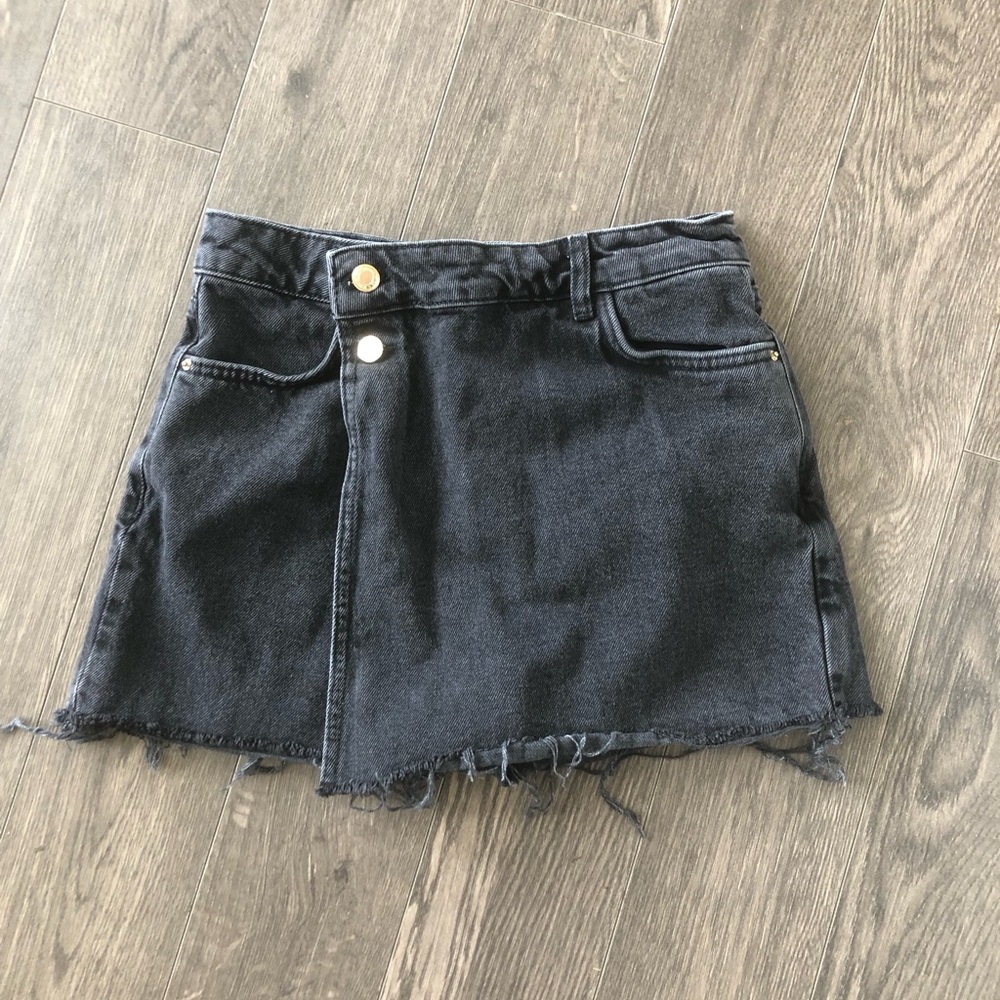 Zara Black Denim Mini‎ Skort | Size S